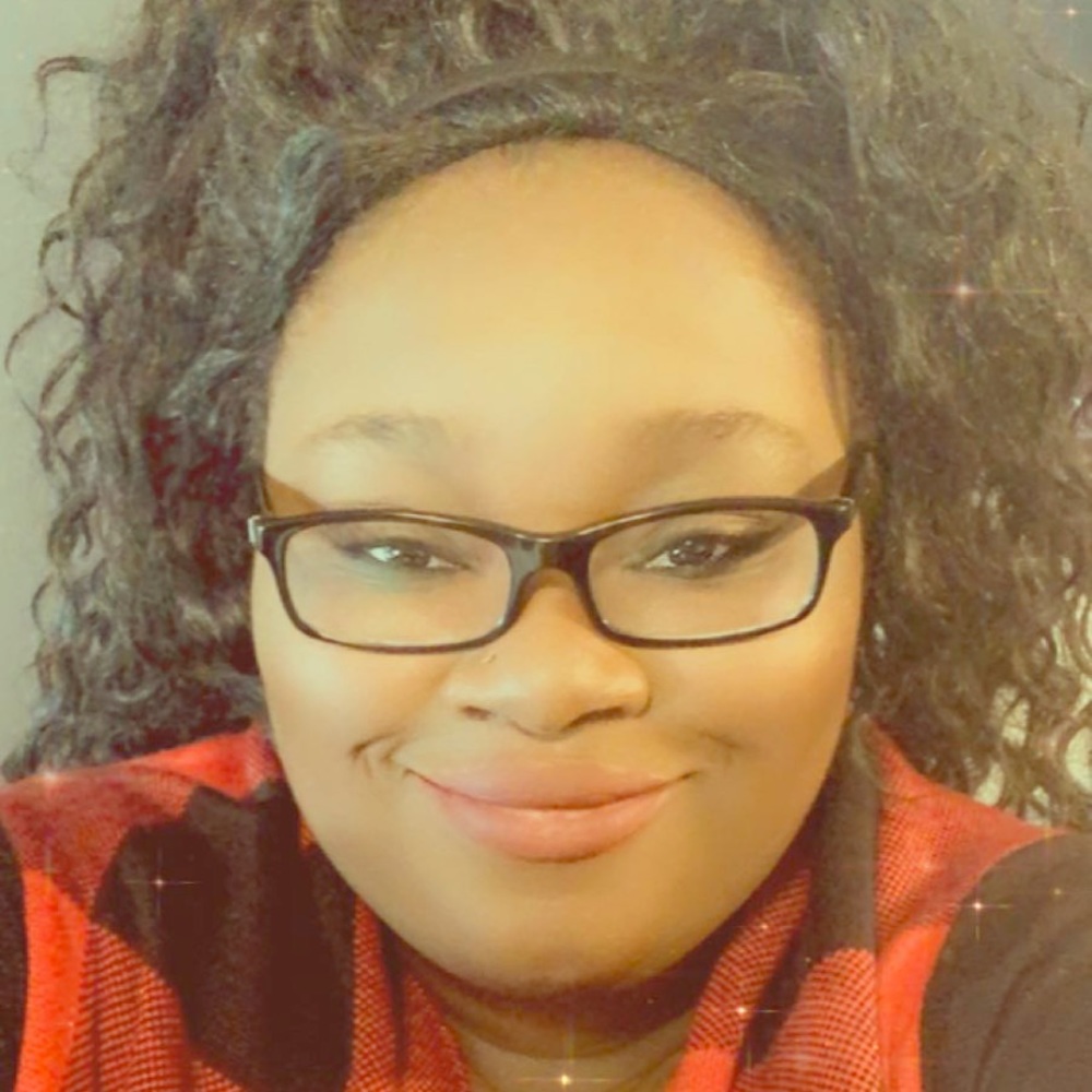 Meet your Posher, Takeitha